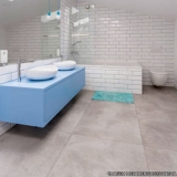 pisos cerâmicos para banheiro Vila Zulmira Maria